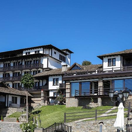 Hotel Leshten Bagian luar foto